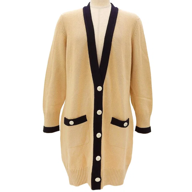 Chanel カシミアCCマークボタンカーディガン #42 ベージュ/ネイビー from VINTAGE QOO TOKYO