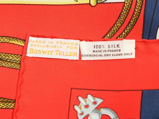 Hermès Vintage Cliquetis Silk Scarf 90cm in Silk from Ann's Fabulous Finds, photo 3 of 5