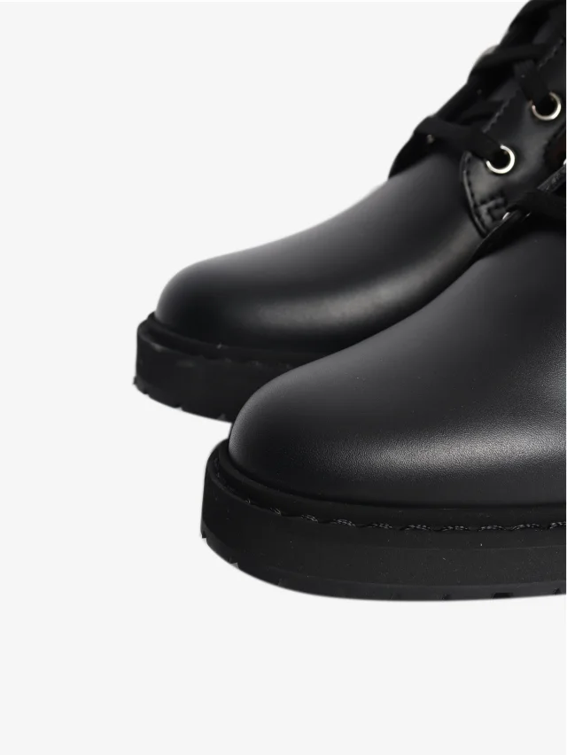 Fendi Black and brown Zucca printed boots - size EU 36.5 (UK 3.5) in Black Leather from Sign of the Times, photo 5 of 8