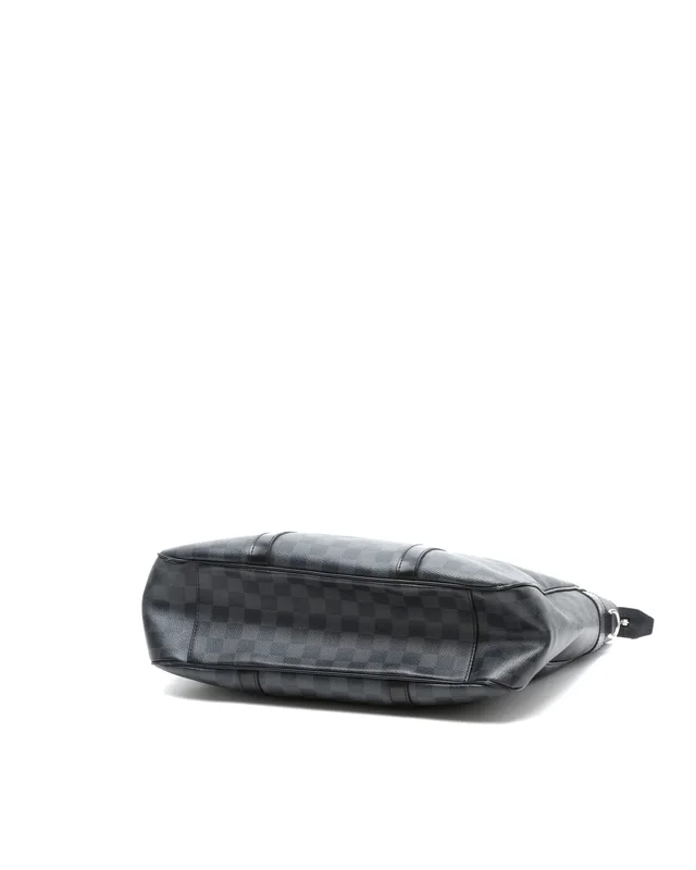 Louis Vuitton Damier Graphite Tadao Bag in Grey Canvas from A Retro Tale, photo 4 of 10