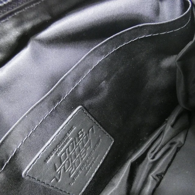 Louis Vuitton 2054 Expandable Messenger Bag M55698 in BLACK / BLACK metal fittings calf / nylon from KOMEHYO, photo 10 of 10