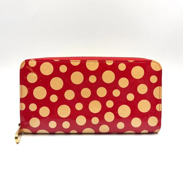 Louis Vuitton Dot Infinity Monogram Vernis Leather Patent Beige Red Wallet Gold in Beige Patent leather from The Reluxe