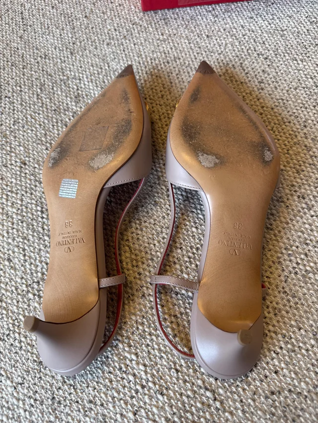 Valentino Garavani Beige Kitten Heel Sling Back Pumps in Beige Leather from HEWI, photo 2 of 2