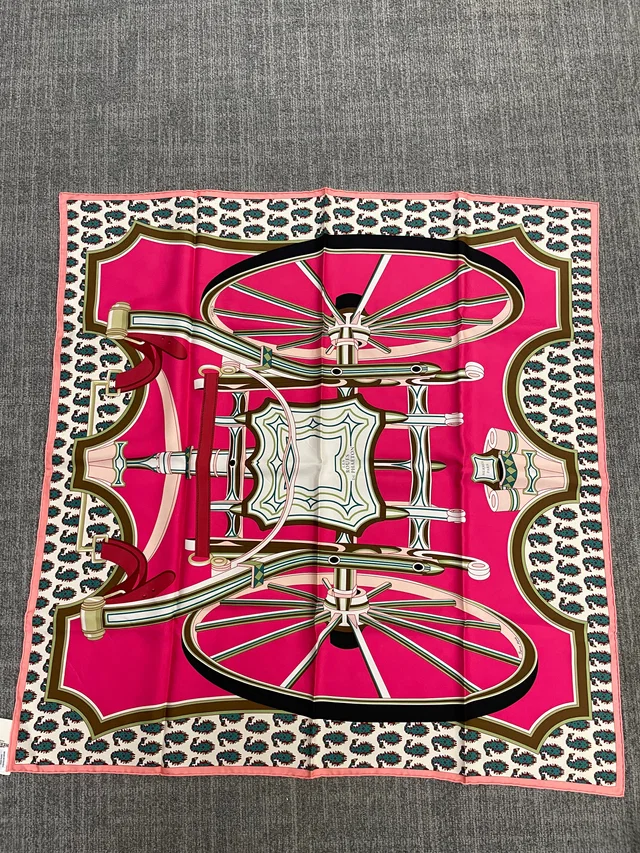 Hermès Silk 90-36 – Grand Harness Motif in Fuchsia, Ivory, and Black in Black Silk from Luxury Promise