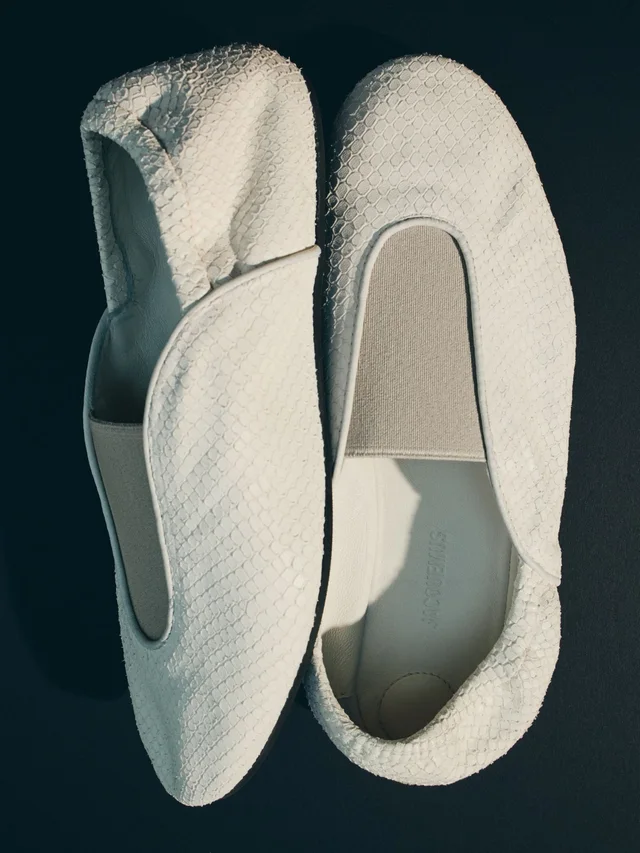 Jacquemus Round-toe ballet flats, photo 3 of 4 from SENSER