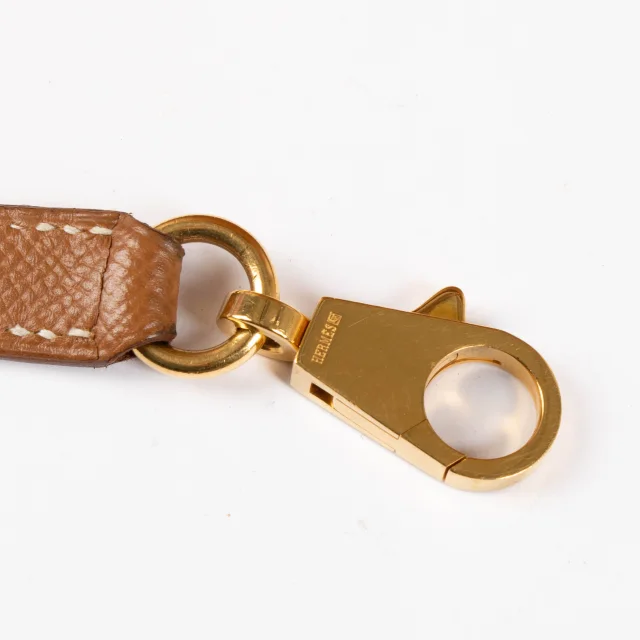 Hermès Kelly 35 Gold Courchevel GHW in Gold Leather from Labellov, photo 14 of 16