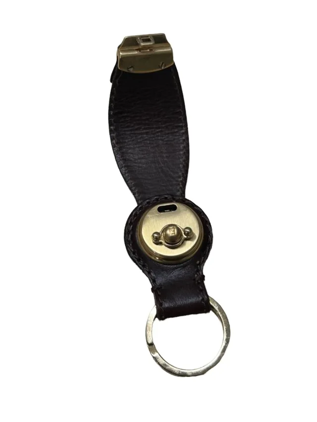 Fendi Key Ring Brown With Gold-Tone Hardware in Brown Leather from Oxfam Online Shop, photo 3 of 13