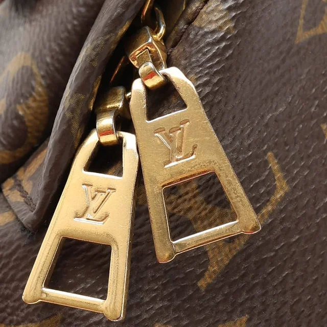 Louis Vuitton Monogram Bum Bag in Coated canvas from A Retro Tale, photo 5 of 8
