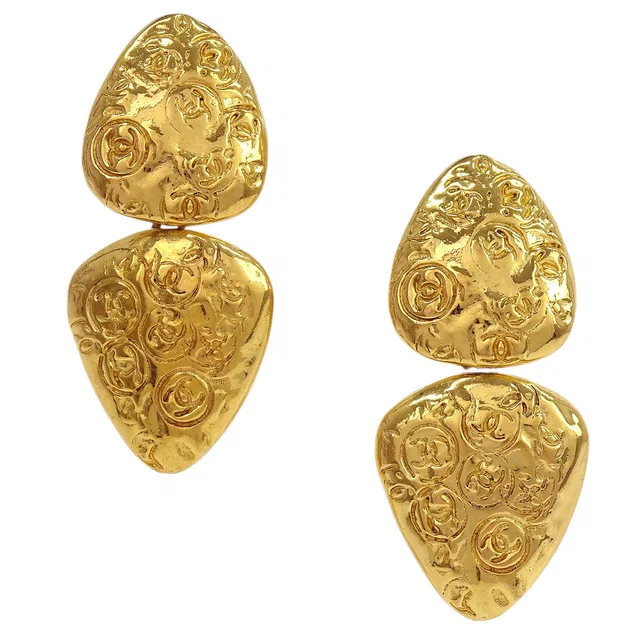 Chanel Dangle Triangle Clip-On Earrings Gold 93P in Gold from AMORE Vintage Tokyo