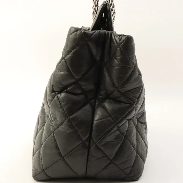 Chanel 2.55 Chain Shoulder Bag, Black, circa 2013 in Black Leather from VINTAGE QOO TOKYO, photo 4 of 11