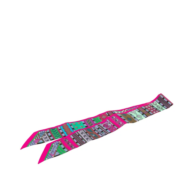Pink Hermès Colliers de Chiens Silk Twilly Scarf Scarves in Pink Silk from Designer Revival