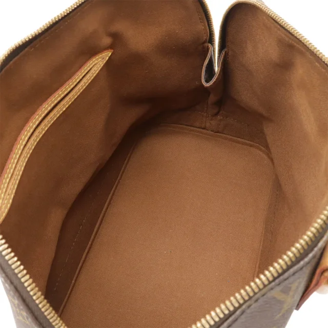 Louis Vuitton Monogram Handbag in Brown Canvas from LuxUness, photo 7 of 9