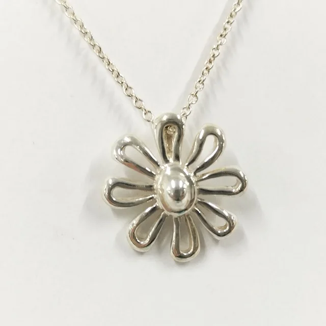 Tiffany & Co. Flower Daisy Necklace from The Reluxe