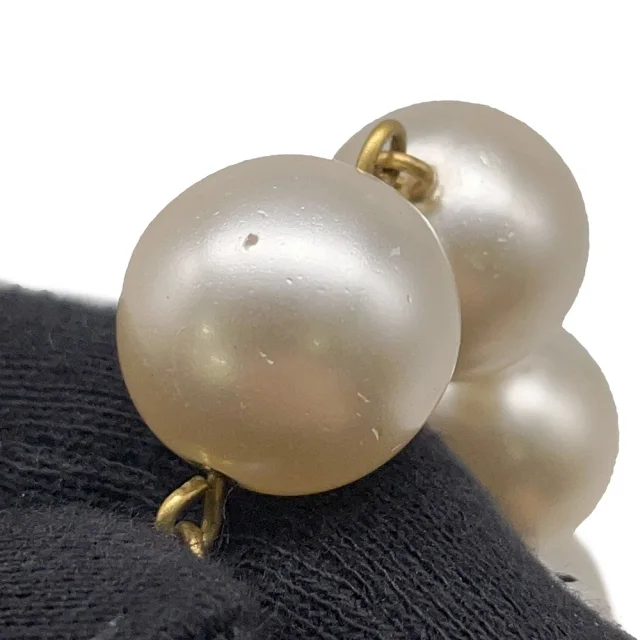 Chanel Faux Pearl Choker Pearl White/Gold Faux Pearl Metal in White from GALLERY RARE, photo 8 of 14