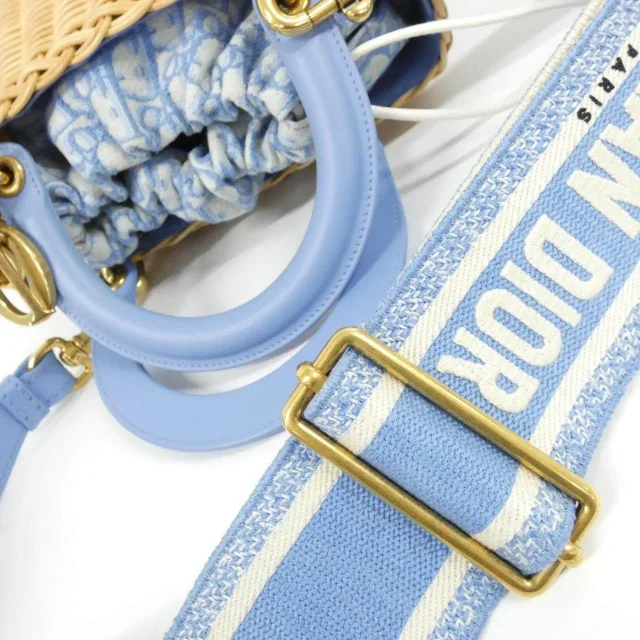 Dior OBLIQUE Wicker Canvas Handbag in Blue Wicker from LuxUness, photo 7 of 8