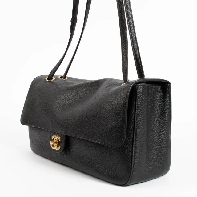 Chanel 26S Black Grained Calfskin Maxi Flap Bag in Black Caviar leather from Labellov, photo 3 of 3