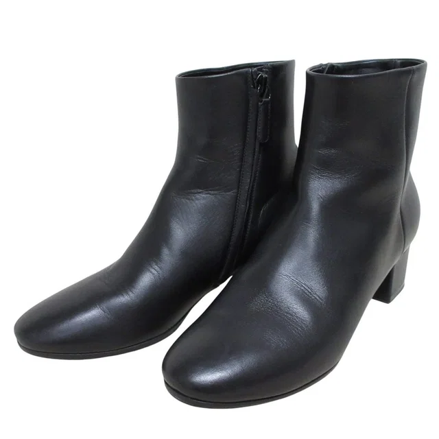 Balenciaga BB Heel Leather Short Boots in Leather from LuxUness