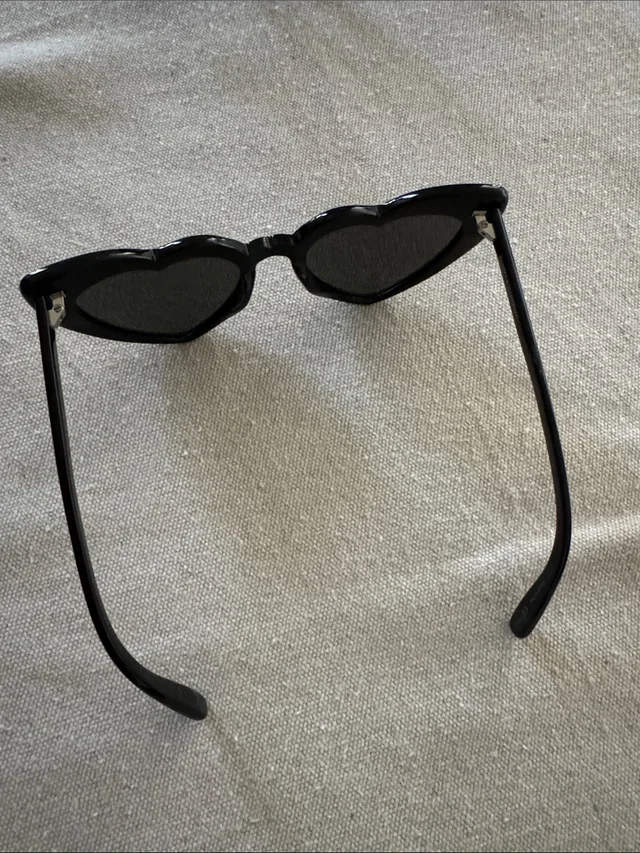 Saint Laurent Women’s Sl 181 Loulou Sunglasses in black from Poshmark, photo 2 of 3