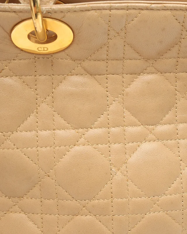 Medium Lady Dior Bag in Leather from A Retro Tale, photo 8 of 12