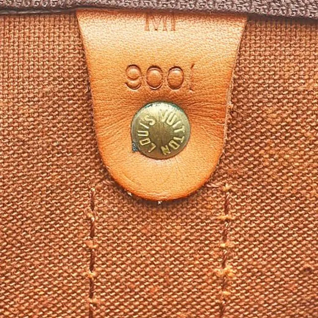 Louis Vuitton Monogram Keepall 55 Weekend Bag in Coated canvas from A Retro Tale, photo 12 of 13