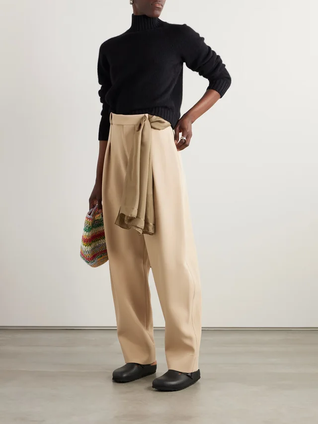 THE ELDER STATESMAN Cashmere turtleneck sweater in Black, photo 2 of 2 from NET-A-PORTER (Canada)