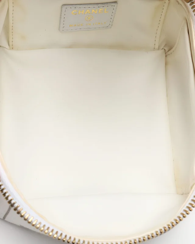 Chanel Vanity Pouch in Canvas from A Retro Tale, photo 7 of 9