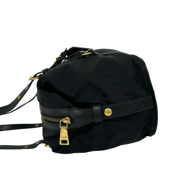 Prada Leather Tote Bag in Black Nylon from LuxUness, photo 5 of 10
