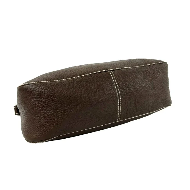 Chanel Shoulder Bag in Brown Leather from LuxUness, photo 7 of 10
