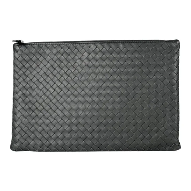 Bottega Veneta Grey Leather Clutch in Grey Leather from Luxury Promise, photo 3 of 7