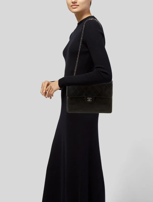 Chanel Crossbody handbags in Black Leather from The RealReal, photo 2 of 6