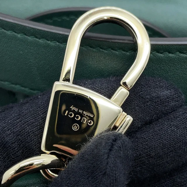 Gucci Diana Tote Bag Green853226 Leather Size Medium in Leather from GALLERY RARE, photo 16 of 19