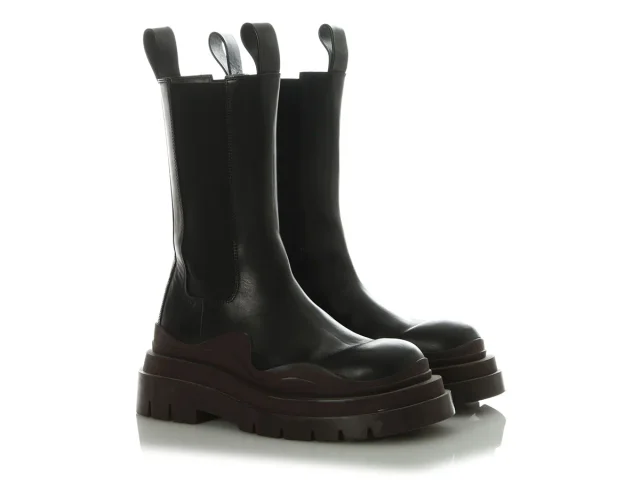 Bottega Veneta Black and Brown Stretch Chelsea Boots in Black Leather from Ann's Fabulous Finds, photo 5 of 6
