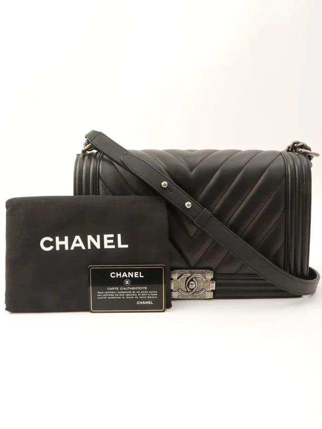 Boy Chanel 2-way Chevron Stitch Chain Shoulder Bag, Black, manufactured around 2015 in Black Lambskin from VINTAGE QOO TOKYO, photo 13 of 13