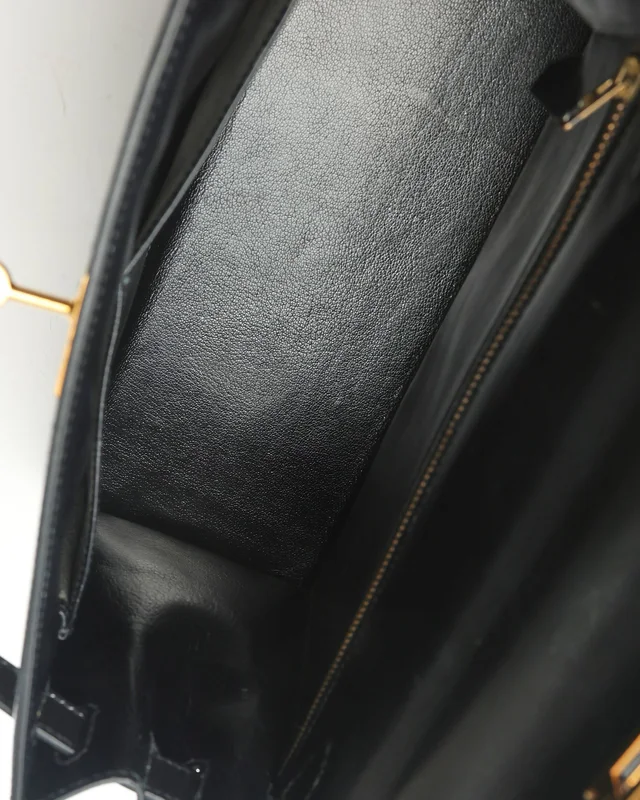 Hermès Kelly 28 Box Sellier Bag in Calfskin from A Retro Tale, photo 9 of 12