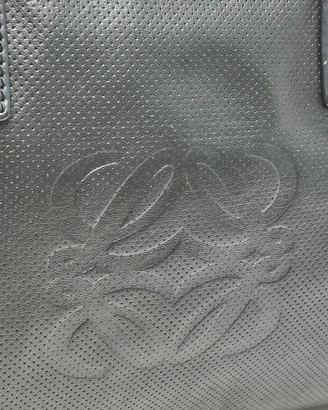 Loewe Amazona Handbag in Leather from A Retro Tale, photo 6 of 13