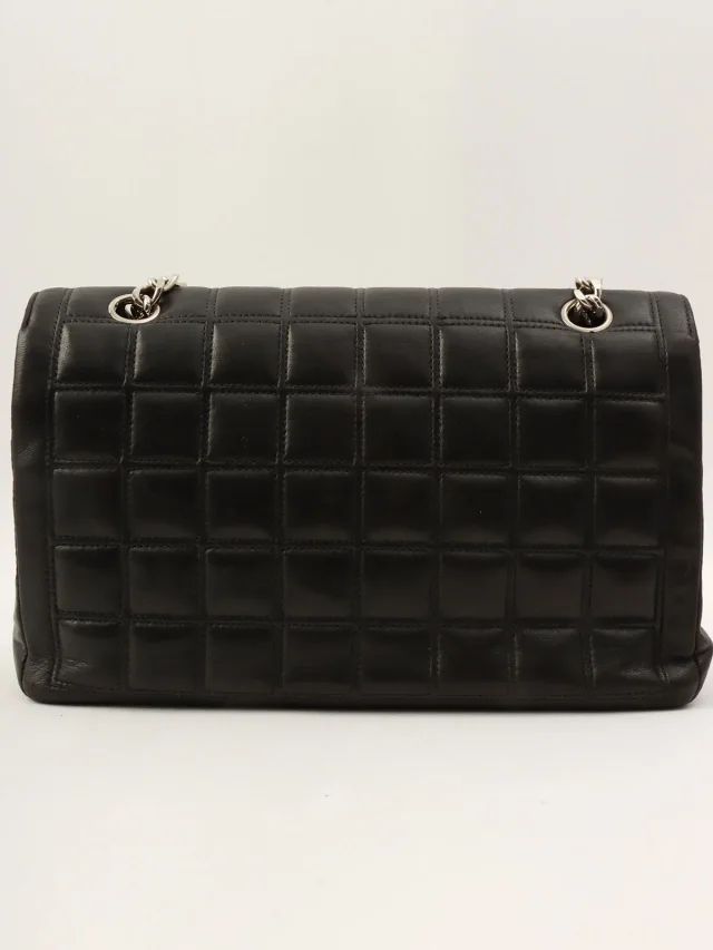 Chanel Around 2000 produced Chocolate Bar 2.55 CC Mark Chain Bag Black from VINTAGE QOO TOKYO, photo 2 of 17