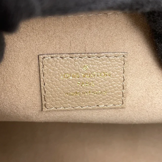 Louis Vuitton Onthego Tourterelle claimM45779 Bicolor Monogram Empreinte Leather Monogram Giant Size PM in Leather from GALLERY RARE, photo 16 of 17