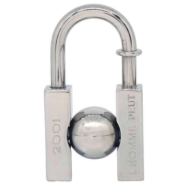 Hermès 2001 Earth Cadena Padlock Silver Small Good in Silver from AMORE Vintage Tokyo