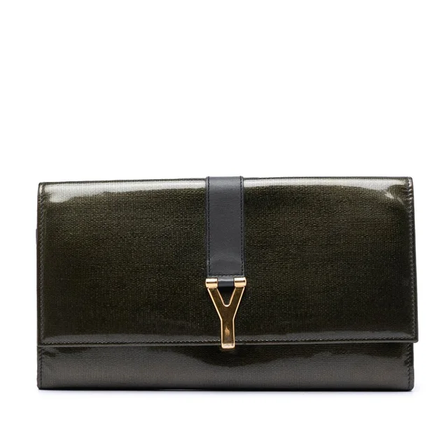 Saint Laurent Patent Chyc Ligne Travel Wallet in green Patent leather from Poshmark, photo 1 of 1