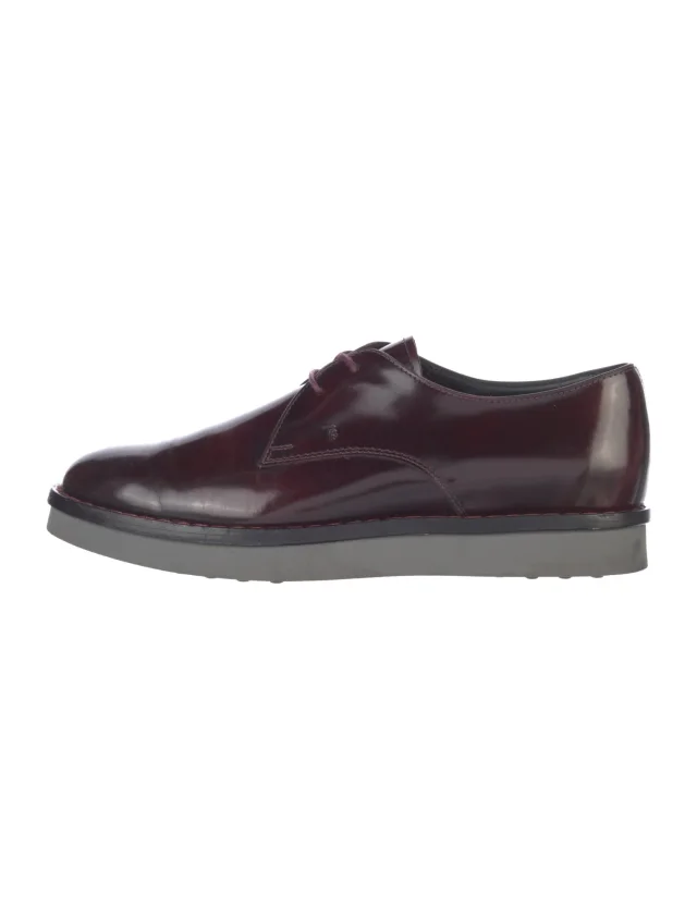 Tod's Patent Leather Oxfords in Patent leather from The RealReal