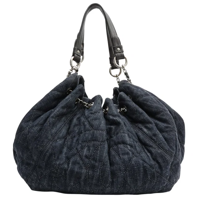 Chanel Indigo Denim Coco Cabas Tote Bag, manufactured around 2008 in Denim from VINTAGE QOO TOKYO
