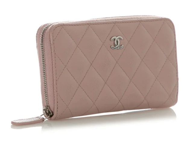 Chanel Medium Nude Pink Quilted Caviar Classic Zip Wallet in Pink Caviar leather from Ann's Fabulous Finds, photo 5 of 9