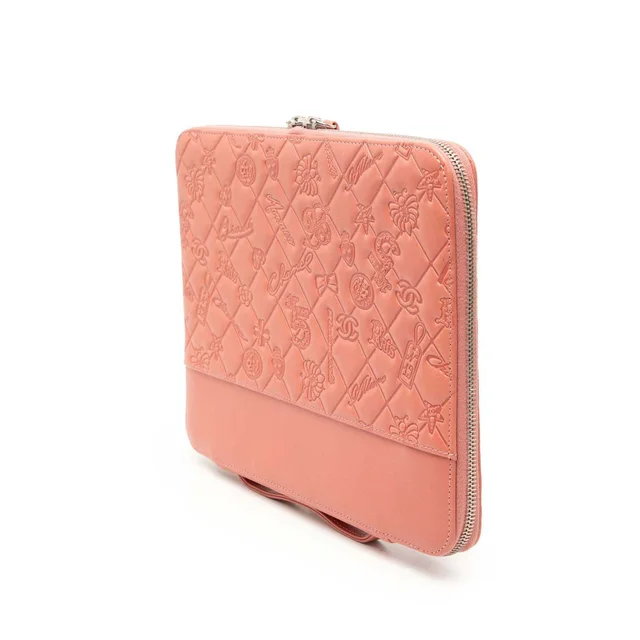 Pink Chanel Embossed Lambskin Lucky Symbols iPad Case Clutch Bag in Pink Lambskin from Designer Revival, photo 2 of 2
