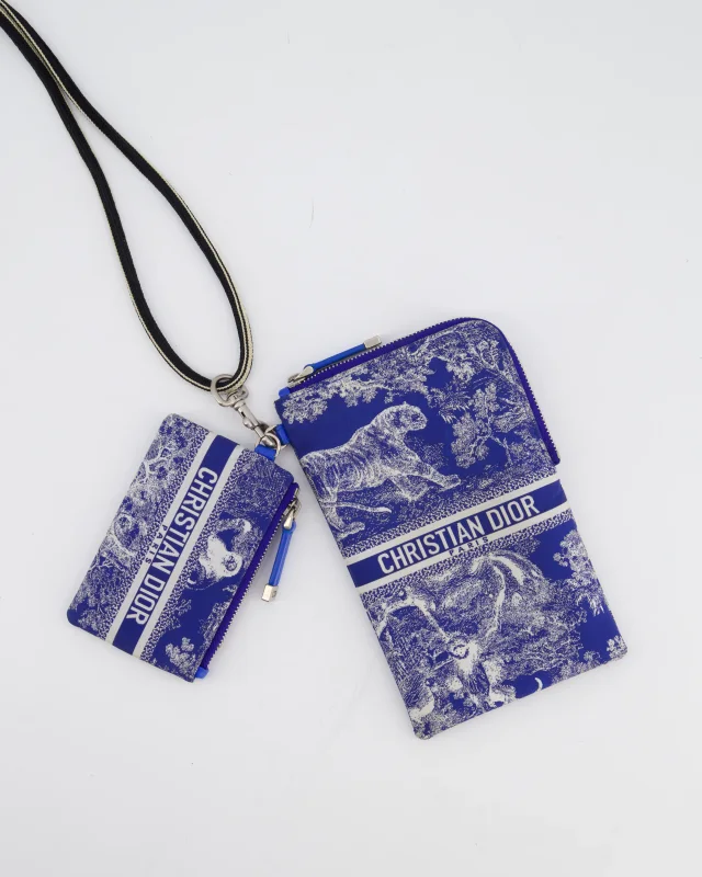 Dior 2021 Blue Technical Fabric Small Travel Crossbody Pouch with Animal Print Detail in Blue from Sellier, photo 3 of 7