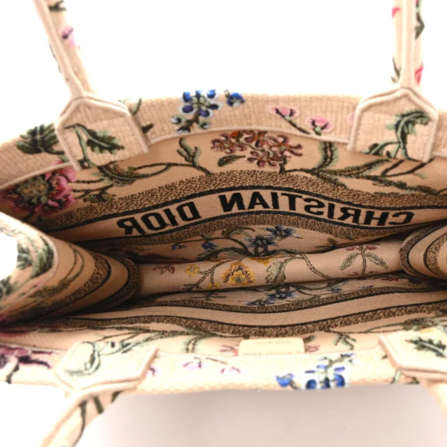 Dior Embroidered Petites Fleurs Medium Book Tote Natural in Beige Raffia from FASHIONPHILE, photo 5 of 13