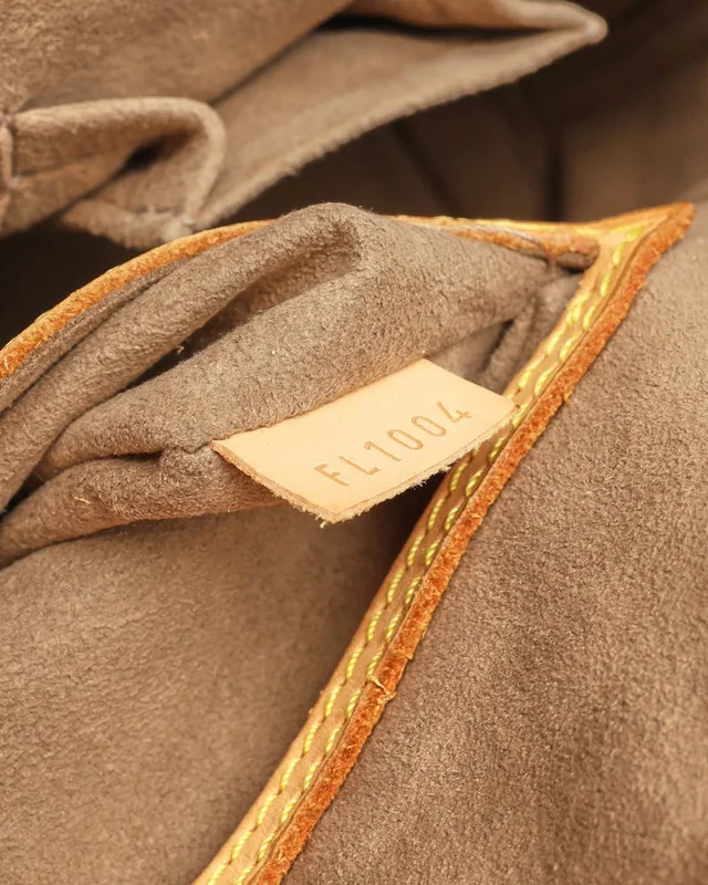 Louis Vuitton Murakami Alma PM Bag in Canvas from A Retro Tale, photo 14 of 15