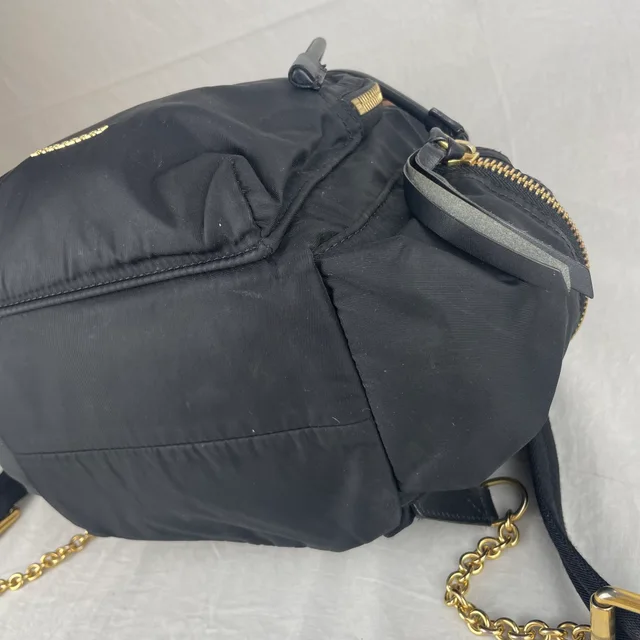 Burberry Nylon Rucksack Backpack in Leather, Metal, Nylon from Reowned, photo 9 of 16