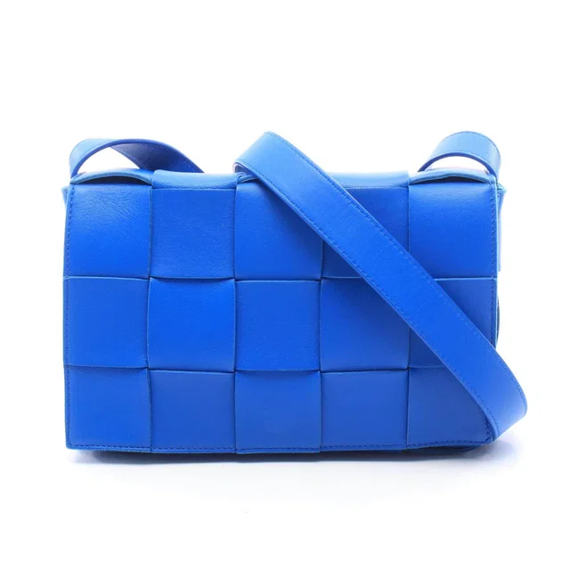 Bottega Veneta Cassette Leather Shoulder Bag in Leather from LuxUness