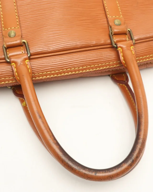 Louis Vuitton Epi Porte Document Voyage Business Bag in Leather from A Retro Tale, photo 6 of 12