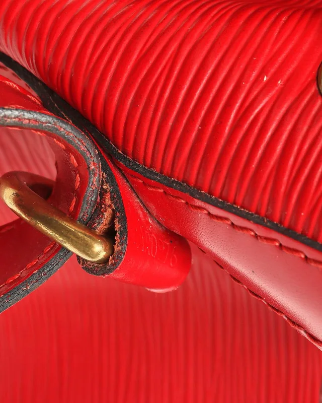 Louis Vuitton Epi Petit Noé Bag in Leather from A Retro Tale, photo 12 of 13